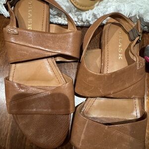 Trask Women's Tan Leather Sandals